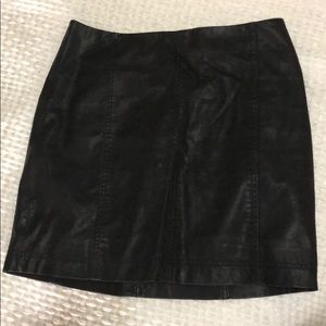 Leather free people skirt (worn once)